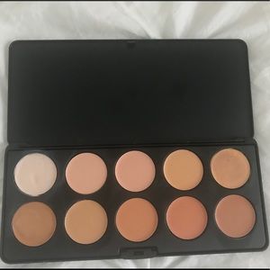BH Cosmetics Foundation Palette